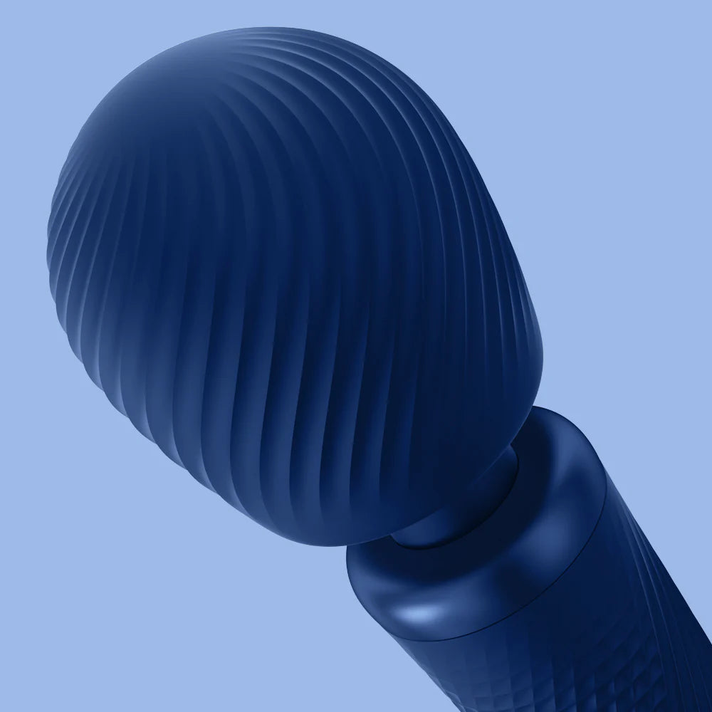 A detailed photo of the head of the wand, showing its swirly textured lines. 