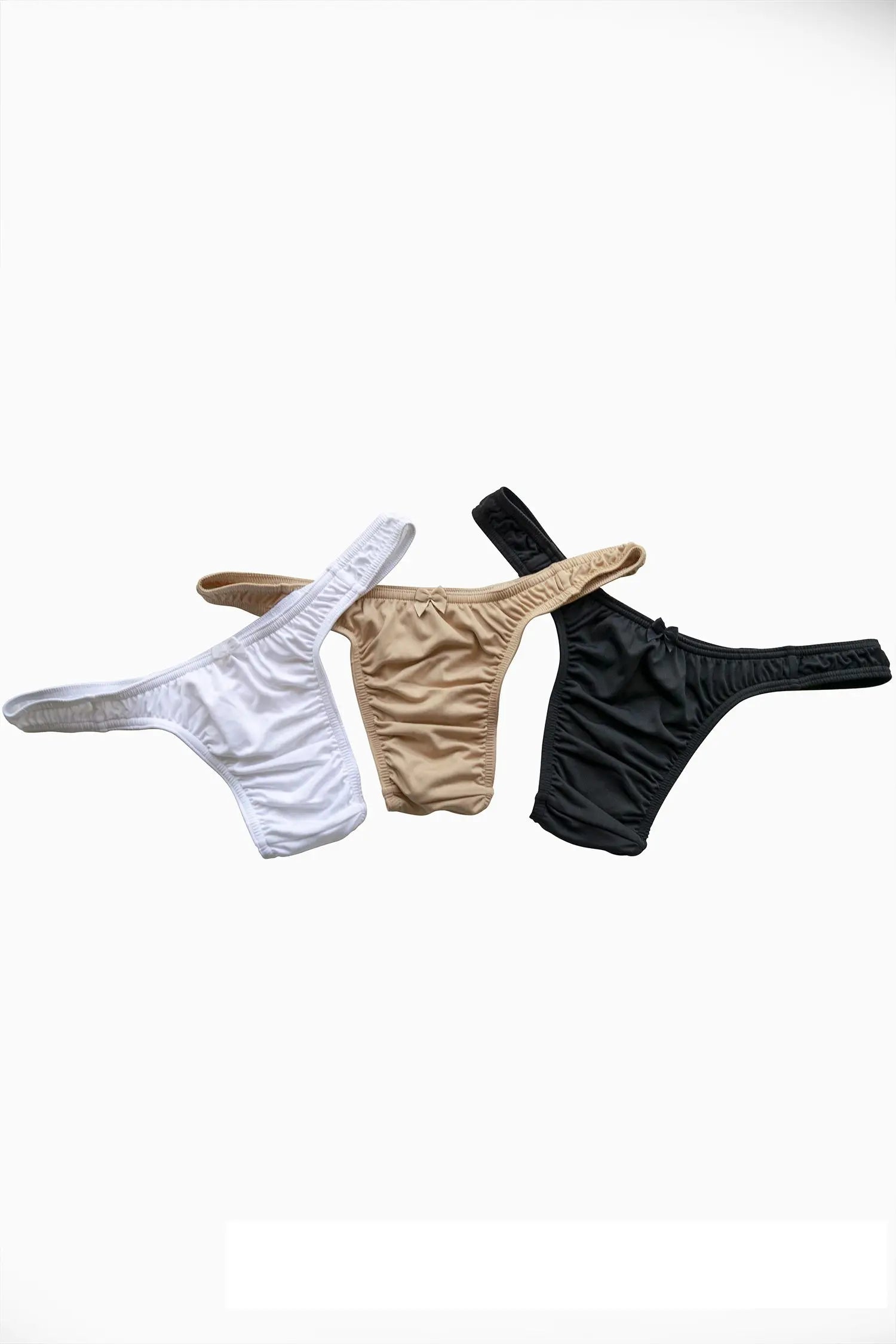 Finding the Right Tucking Underwear or Gaff – En Femme